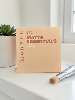 Morphe • 9B Matte Essentials • NEW in box